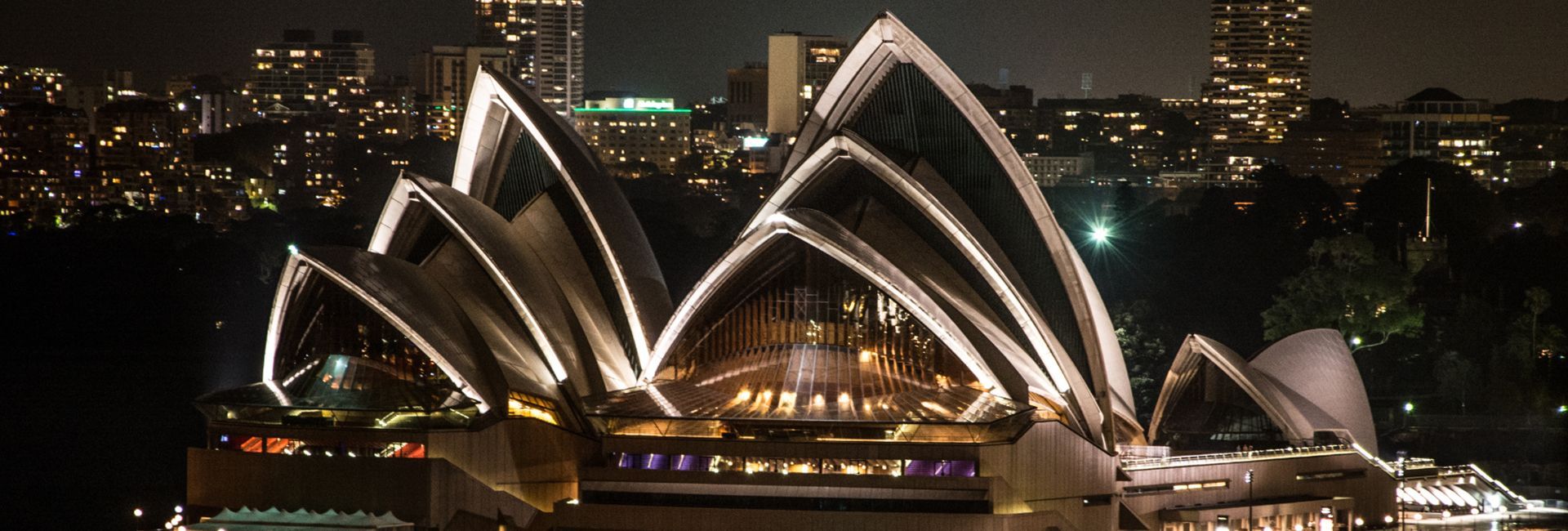 Luxury Australian Getaway: A Premium Tour of Melbourne, Gold Coast, and Sydney’s Iconic Highlights