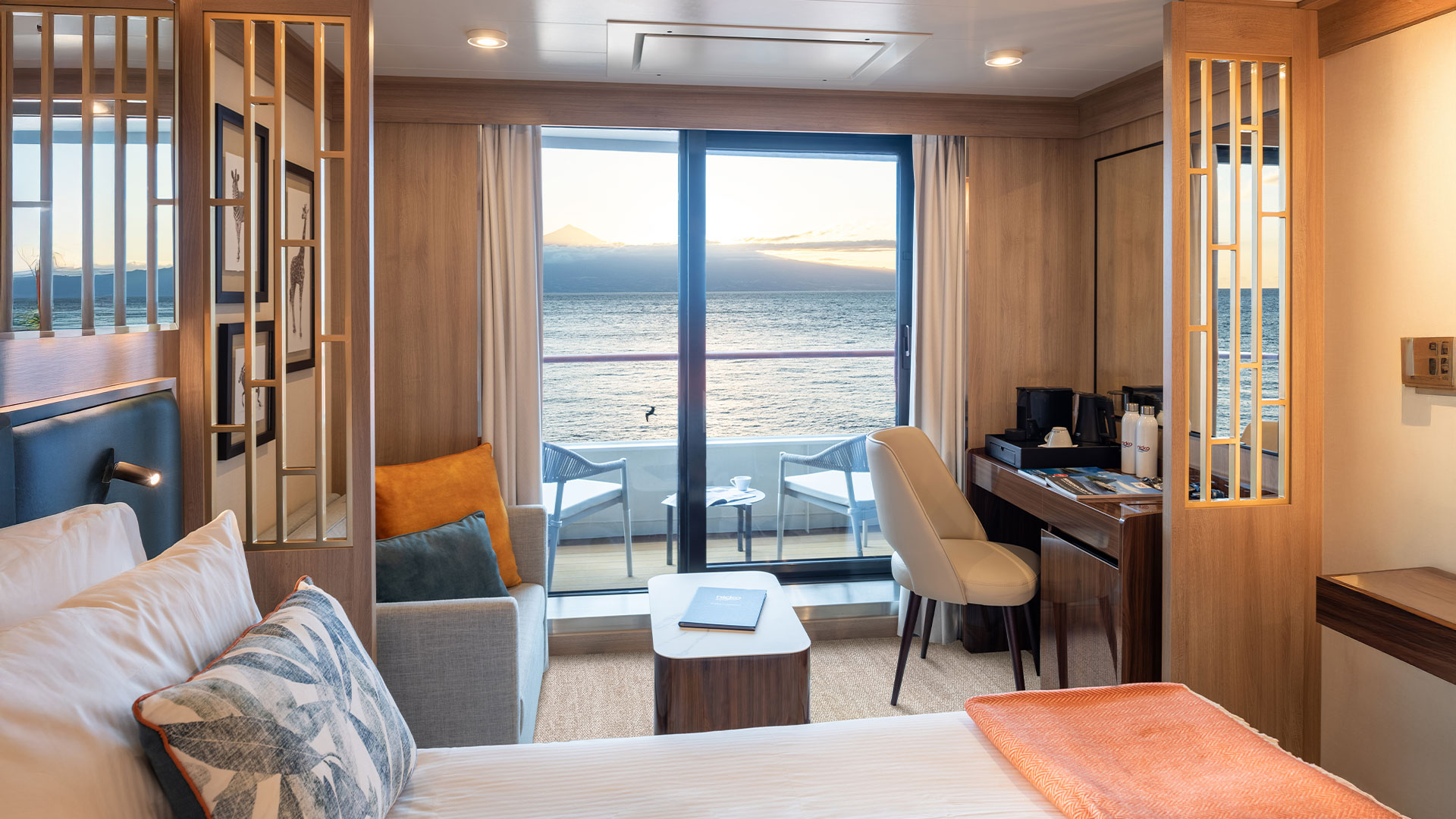 WVO-Deluxe-Stateroom-Hero